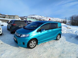 2011 Honda Freed Spike I Рестайлинг, зелёный, 790000 рублей, вид 1