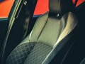 2019 Toyota C-HR I Рестайлинг, чёрный, 1877000 рублей - вид 8