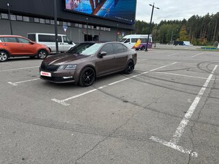 2017 Skoda Octavia III (A7) Рестайлинг, коричневый, 1690000 рублей, вид 2