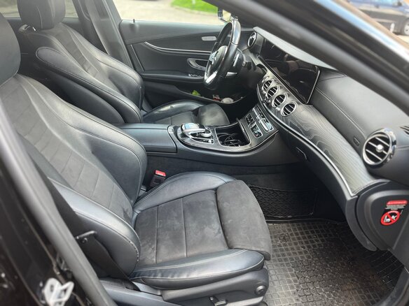 2019 Mercedes-Benz E-Класс 200 V (W213, S213, C238), чёрный, 2400000 рублей - вид 4