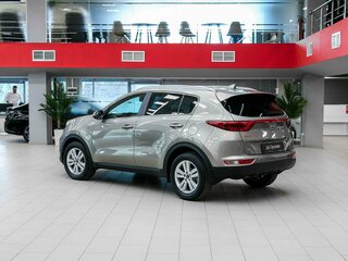 2016 Kia Sportage IV, серебристый, 1550000 рублей, вид 4