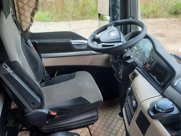 2017 MAN TGX, серый, 5250000 рублей - вид 16