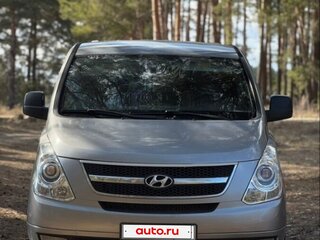 2011 Hyundai Grand Starex I, серый, 1400000 рублей, вид 2