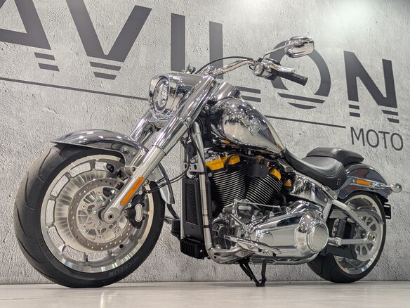 2025 Harley-Davidson Fat Boy, серебристый, 5500000 рублей - вид 15