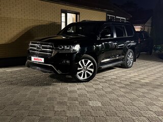 2016 Toyota Land Cruiser 200 Series Рестайлинг 2, чёрный, 5900000 рублей, вид 2