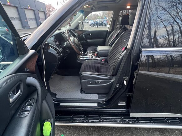 2013 Infiniti QX56 II, чёрный, 2550000 рублей - вид 13