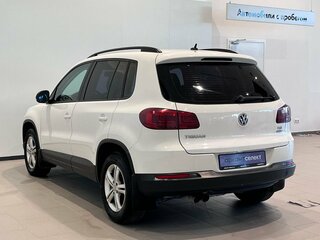 2013 Volkswagen Tiguan I Рестайлинг, белый, 1150000 рублей, вид 4
