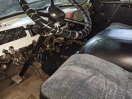 2004 УАЗ 3303, серый, 650000 рублей, вид 1
