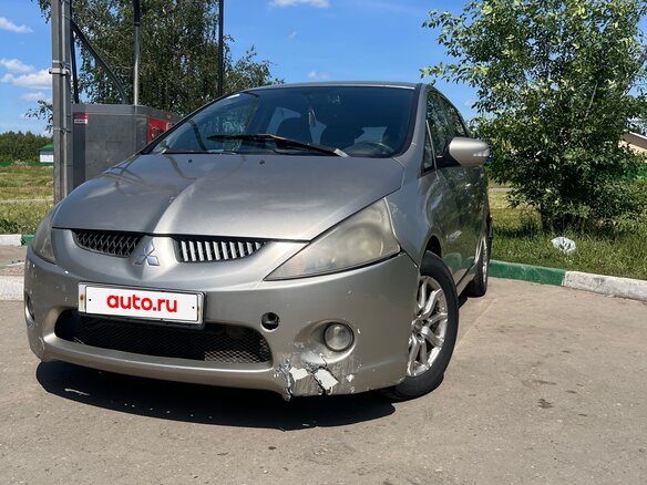 2006 Mitsubishi Grandis I, серебристый, 580000 рублей - вид 2