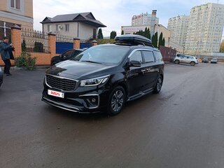 2019 Kia Carnival III, чёрный, 1800000 рублей, вид 1