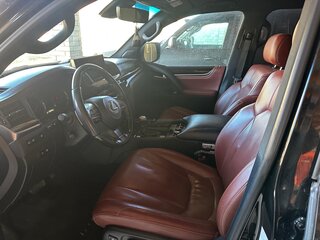 2019 Lexus LX 450d III Рестайлинг 2, чёрный, 9500000 рублей, вид 4