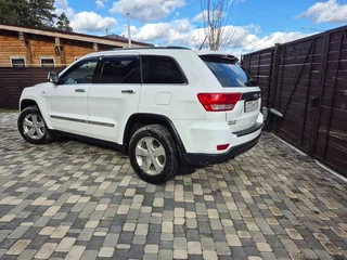 2012 Jeep Grand Cherokee IV (WK2), белый, 1300000 рублей, вид 2