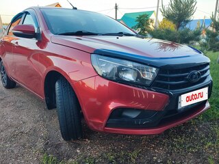 2017 Lada (ВАЗ) Vesta I, красный, 650000 рублей, вид 2