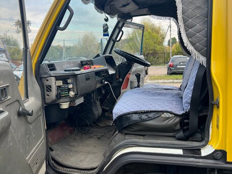 1990 Fuso (Mitsubishi) Canter, жёлтый, 650000 рублей, вид 4