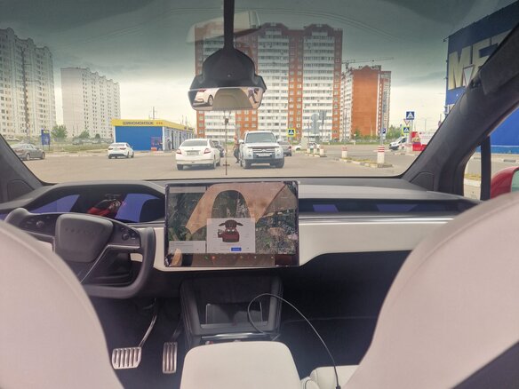 2022 Tesla Model X Plaid I Рестайлинг, пурпурный, 8500000 рублей - вид 11