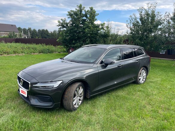 2019 Volvo V60 II, серый, 2220000 рублей - вид 1