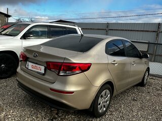 2015 Kia Rio III Рестайлинг, золотистый, 650000 рублей, вид 3