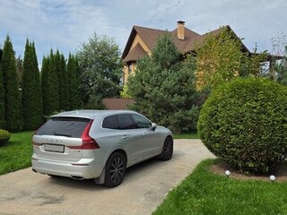 2018 Volvo XC60 II, серебристый, 3650000 рублей, вид 2