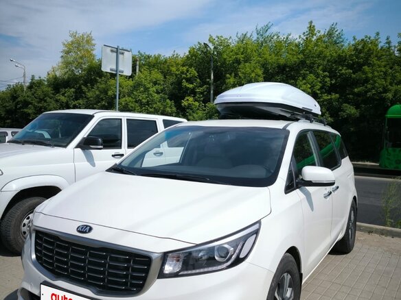 2019 Kia Carnival III, белый, 3000000 рублей