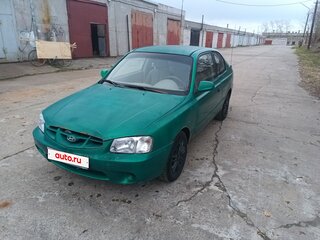 2000 Hyundai Accent I, зелёный, 100000 рублей, вид 1