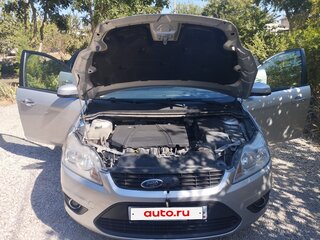 2010 Ford Focus II Рестайлинг, серый, 730000 рублей, вид 2