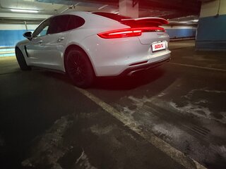 2018 Porsche Panamera 4 Executive II, белый, 6000000 рублей, вид 2