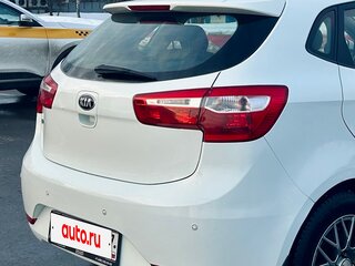 2015 Kia Rio III, белый, 820000 рублей, вид 5