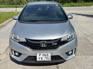 2015 Honda Fit III, серебристый, 1300000 рублей, вид 1