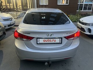 2013 Hyundai Elantra V (MD), серебристый, 1400000 рублей, вид 4