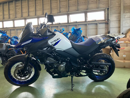 2024 Suzuki V-Strom DL 650, белый, 895000 рублей, вид 1
