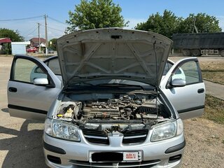 2002 Nissan Almera II (N16) Рестайлинг, серебристый, 415000 рублей, вид 3