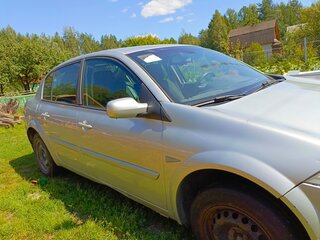 2007 Renault Megane II Рестайлинг, серебристый, 330000 рублей, вид 5