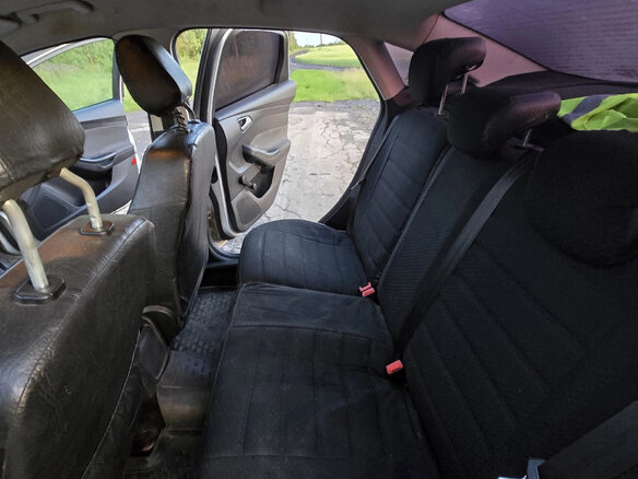 2011 Ford Focus III, серебристый, 620000 рублей - вид 7