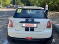2010 Mini Hatch One II (R56) Рестайлинг, белый, 700000 рублей - вид 2