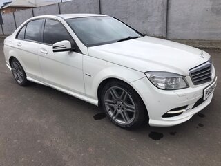 2010 Mercedes-Benz C-Класс 200 III (W204), белый, 1300000 рублей, вид 2