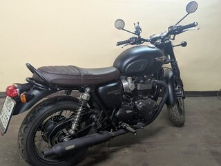2018 Triumph Bonneville T120, чёрный, 1000000 рублей, вид 1