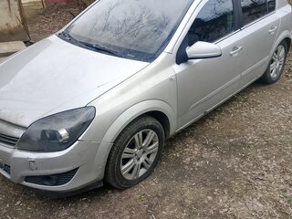 2007 Opel Astra H Рестайлинг, серебристый, 250000 рублей, вид 5