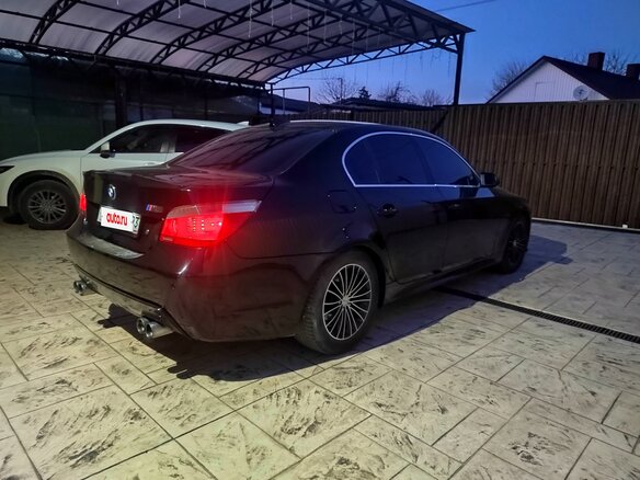 2005 BMW 5 серии 523i V (E60/E61), чёрный, 1480000 рублей - вид 7