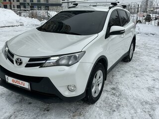 2014 Toyota RAV4 IV (XA40), белый, 2450000 рублей, вид 1