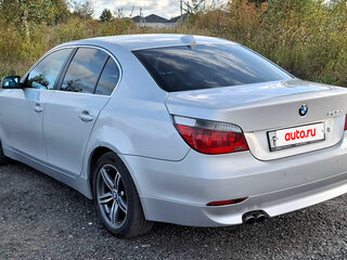 2006 BMW 5 серии 525xi V (E60/E61), серебристый, 850000 рублей, вид 4