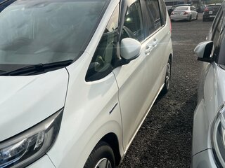 2017 Honda Freed II, белый, 1500000 рублей, вид 3