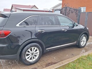 2018 Kia Sorento III Prime Рестайлинг, чёрный, 3050000 рублей, вид 3