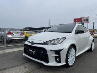 2022 Toyota Yaris GR RS IV, белый, 1600000 рублей, вид 1