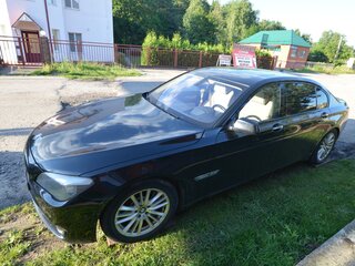 2010 BMW 7 серии Long 750Li V (F01/F02/F04), чёрный, 1450000 рублей, вид 3