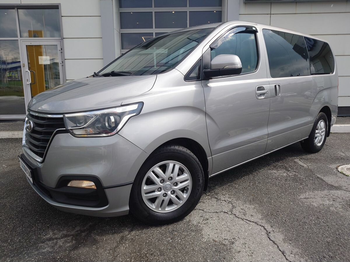 Открыть фотографии: Hyundai H-1 II Рестайлинг 2