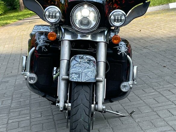 2019 Harley-Davidson Electra Glide, чёрный, 1900000 рублей