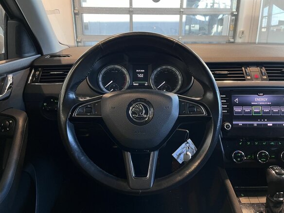 2017 Skoda Octavia III (A7) Рестайлинг, серебристый - вид 9