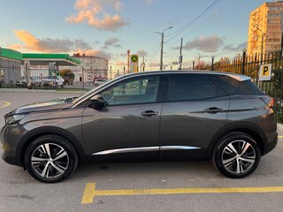 2022 Peugeot 3008 II Рестайлинг, чёрный, 2170000 рублей, вид 5