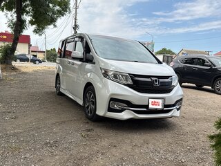 2016 Honda Stepwgn Spada V, белый, 2070000 рублей, вид 1