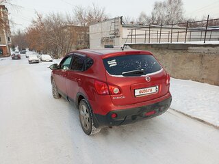 2007 Nissan Qashqai I, красный, 920000 рублей, вид 4